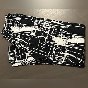 New without tags Agnes & Dora leggings